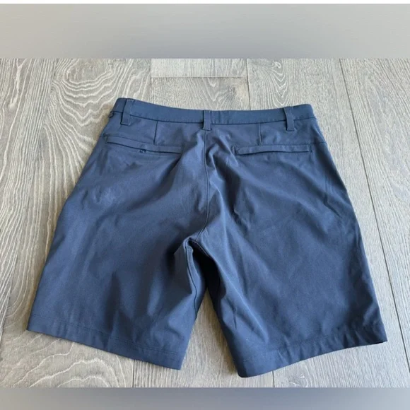 Lululemon Men’s Commission Classic-Fit Short 9" Size 31 Athletic Classic Casual - Picture 3 of 4